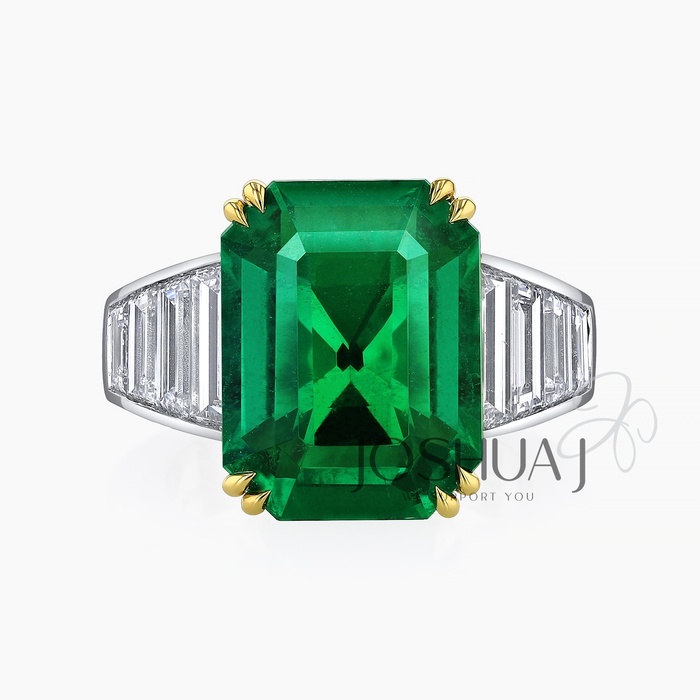 Emerald Ring