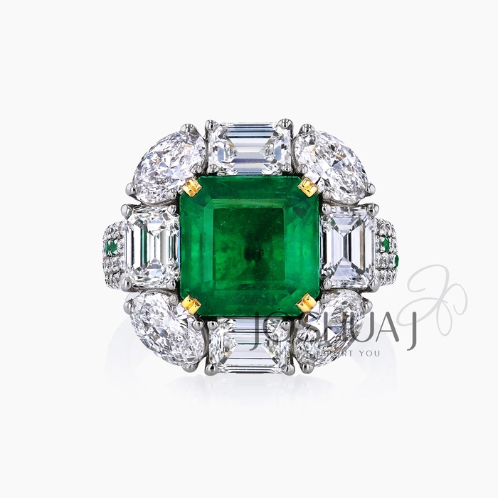 Asscher Emerald Halo Ring