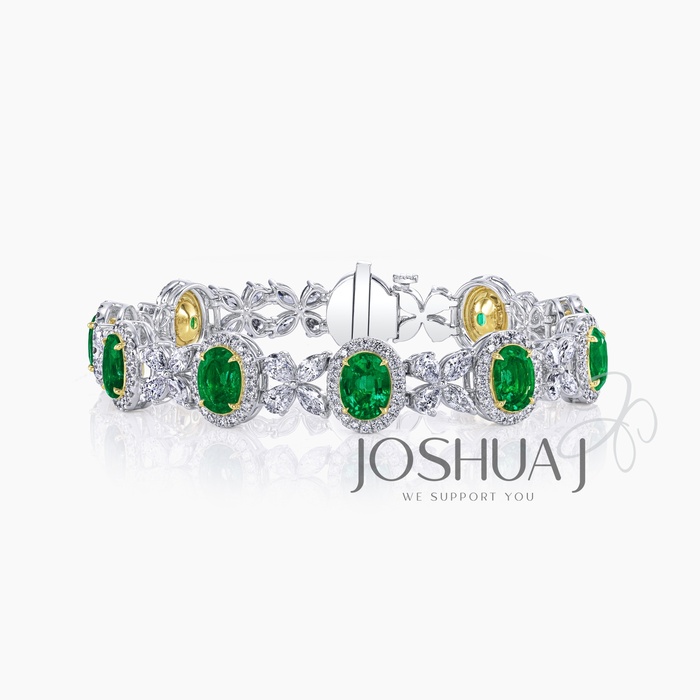 Oval Emerald Halo Bracelet