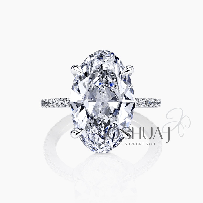 Oval Diamond Ring