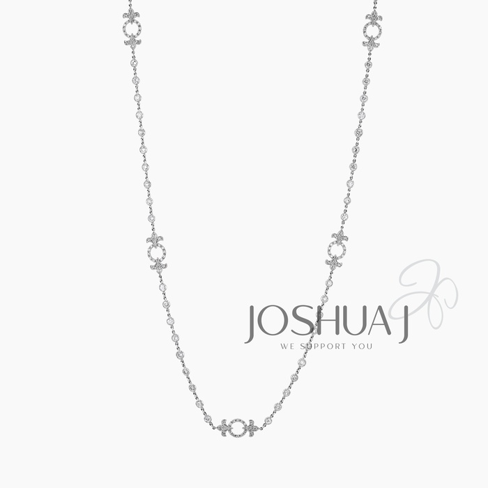 Round Diamond Halo Necklace
