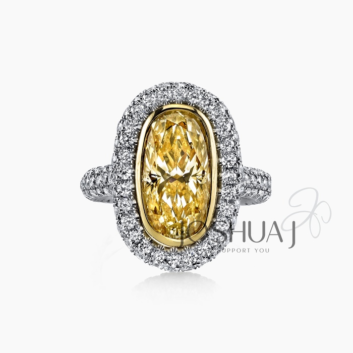 Oval Diamond Ring