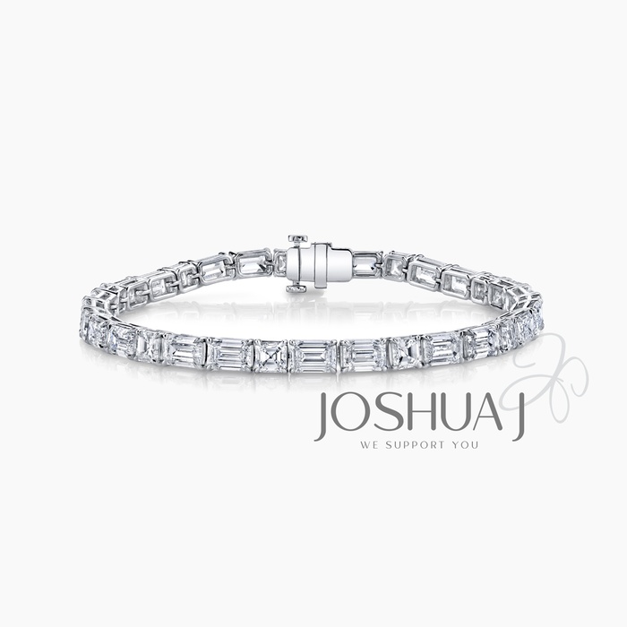 Emerald-Cut Diamond Bracelet