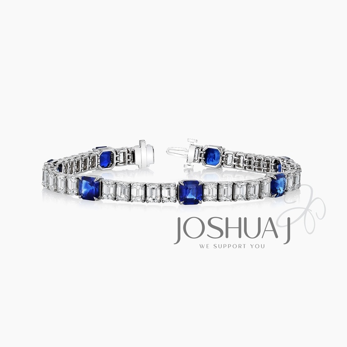 Emerald-Cut Diamond Bracelet