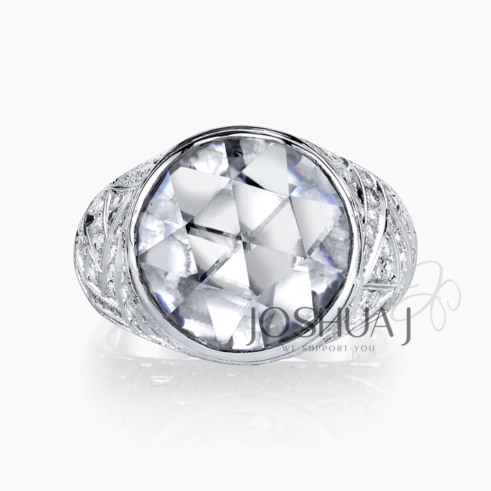 Round Diamond Ring