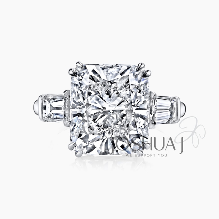 Cushion Diamond Ring