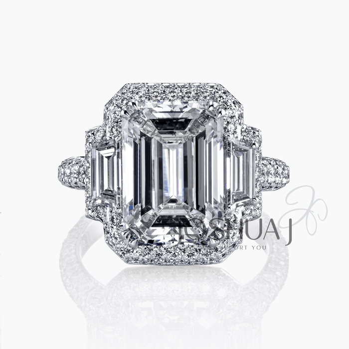 Emerald-Cut Diamond Ring