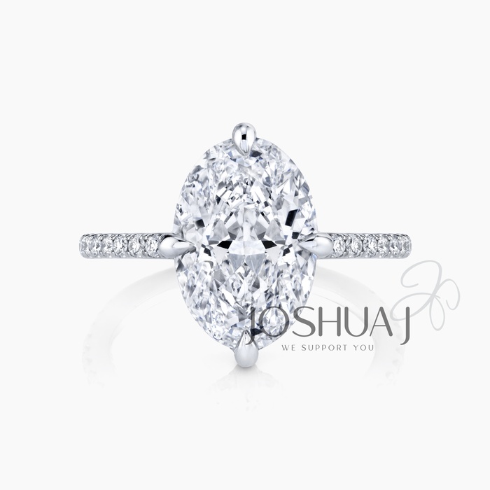 Oval Diamond Ring