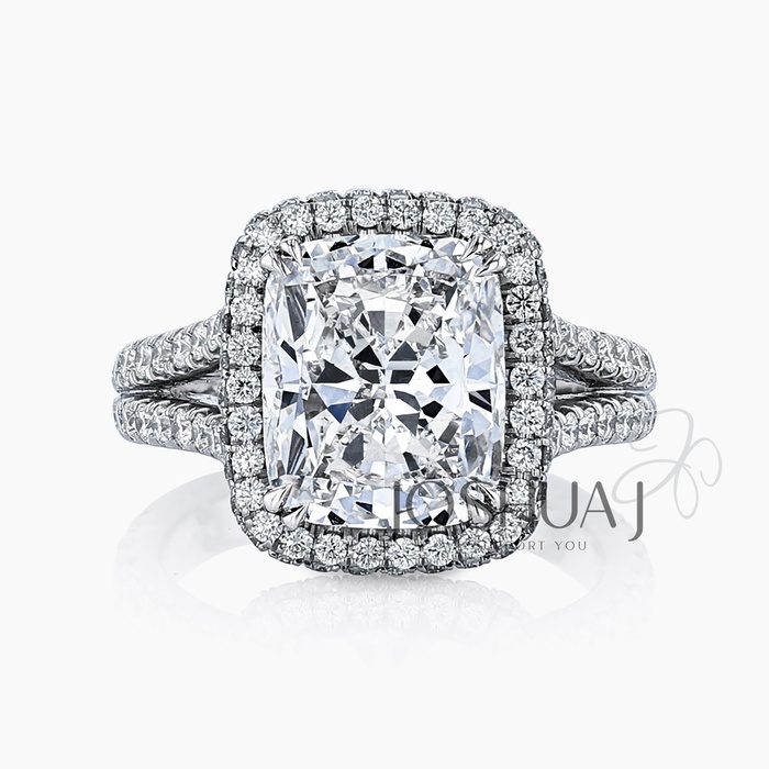 Cushion Diamond Ring