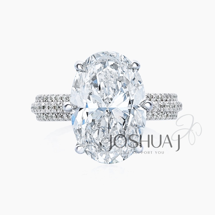 Oval Diamond Ring