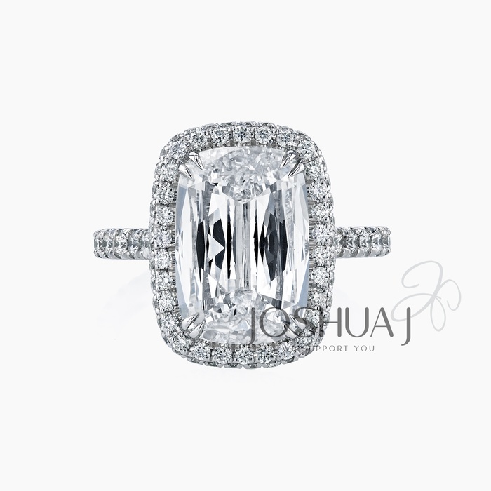 Round Diamond Halo Ring