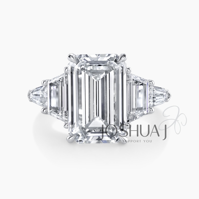 Emerald-Cut Diamond Ring