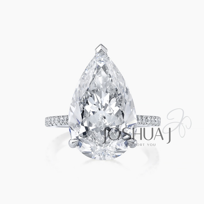 Pear Diamond Ring
