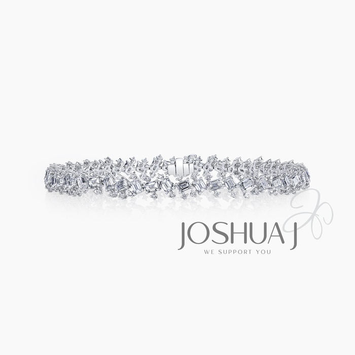 Emerald-Cut Diamond Bracelet