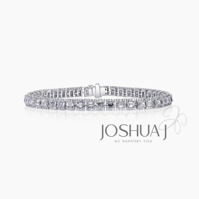 Emerald-Cut Diamond Bracelet
