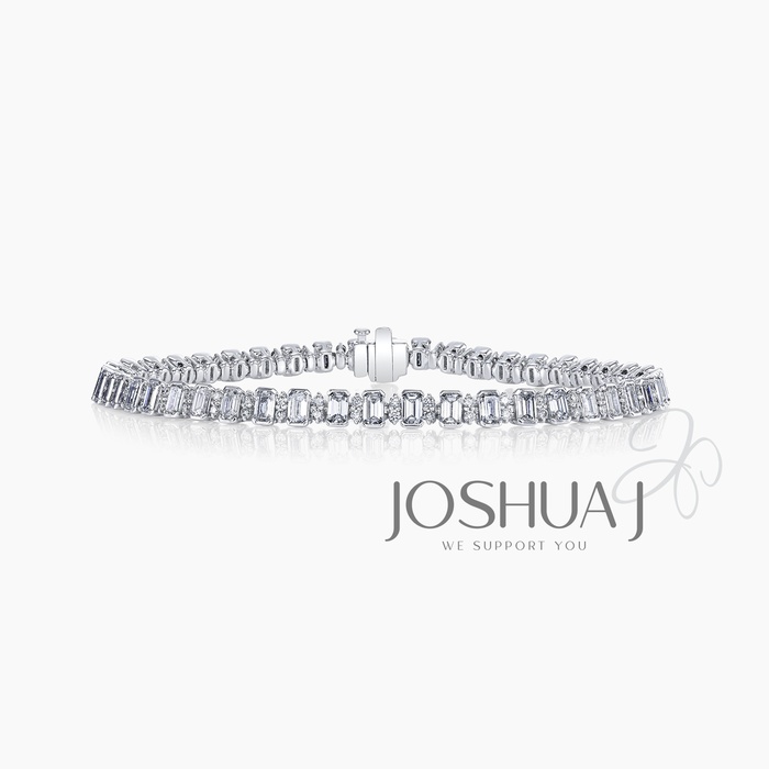 Emerald-Cut Diamond Bracelet