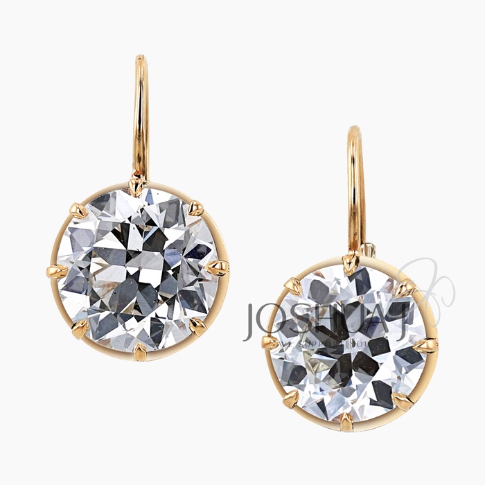 Round Diamond Earrings