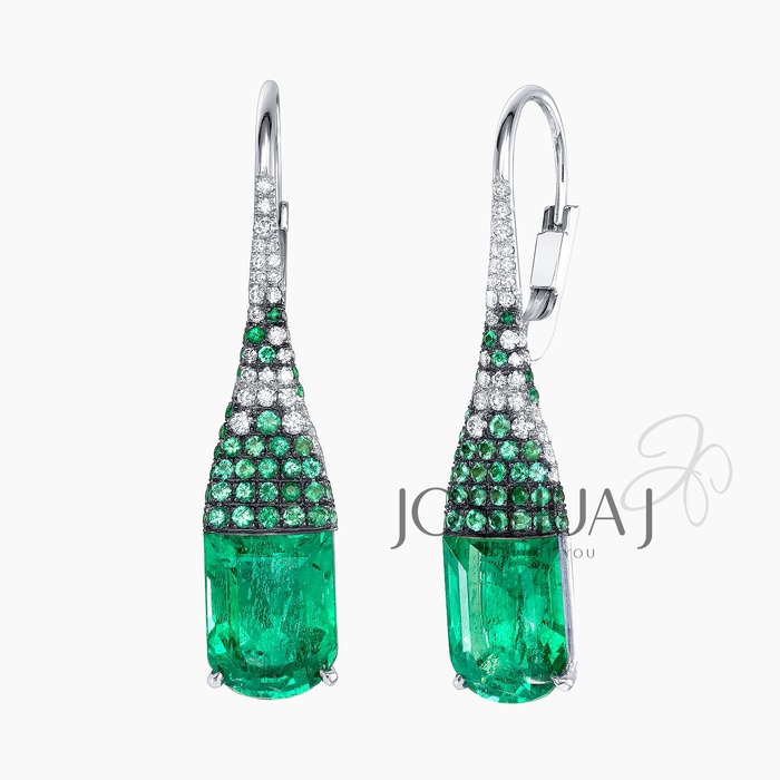 Round Emerald Earrings