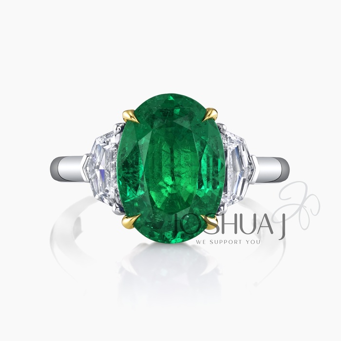 Emerald Three-Stone Ring