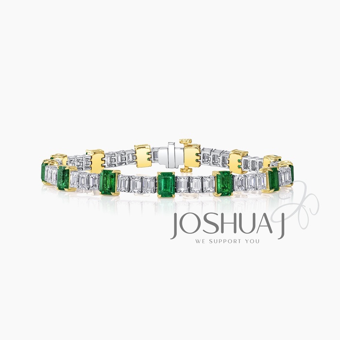 Emerald-Cut Diamond Bracelet