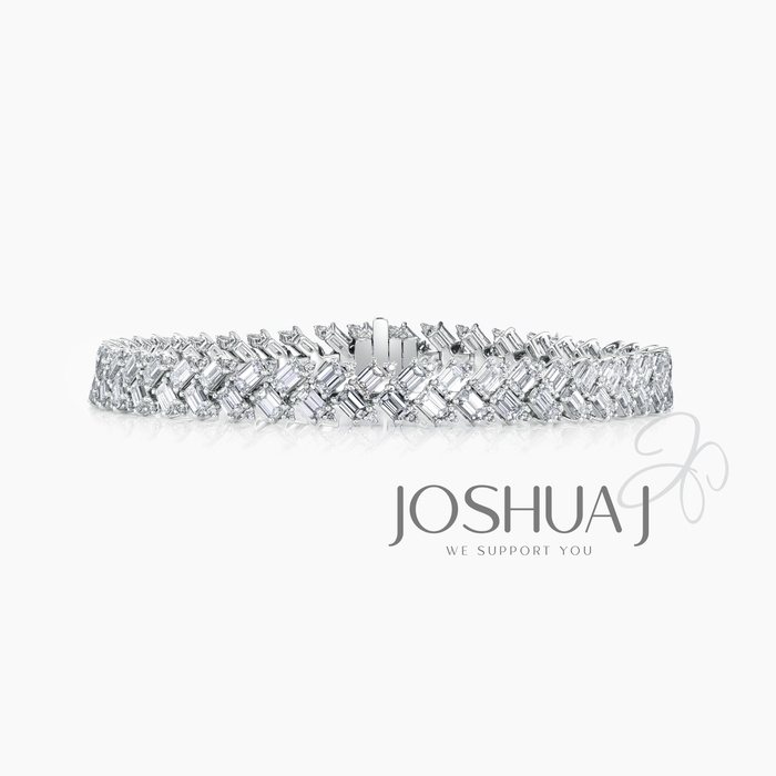 Emerald-Cut Diamond Bracelet