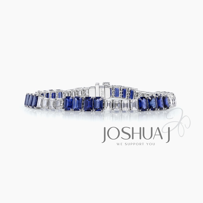 Emerald-Cut Diamond Bracelet