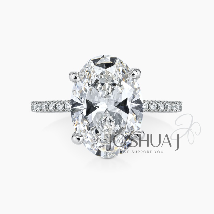 Oval Diamond Ring