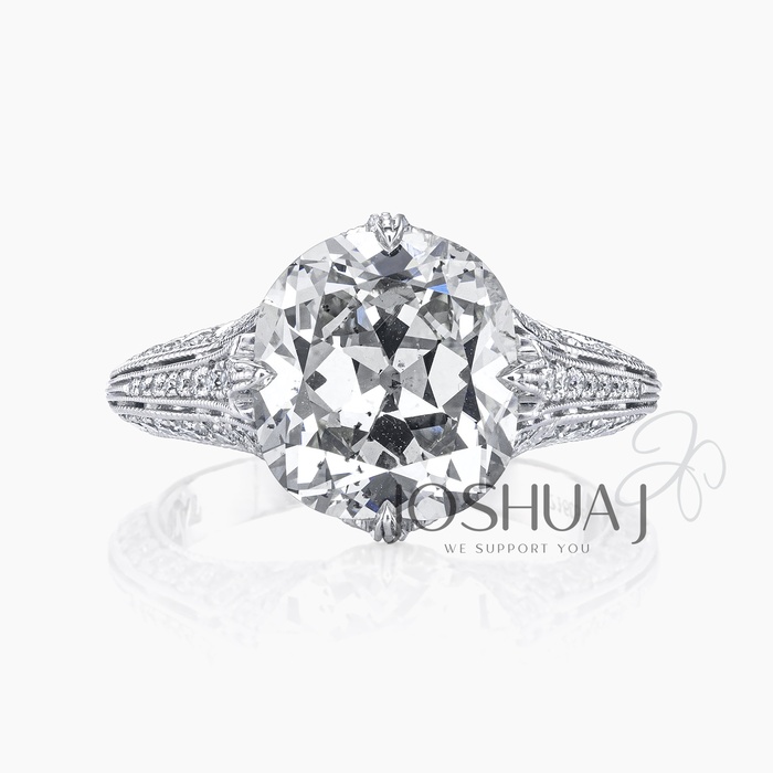 Cushion Diamond Ring