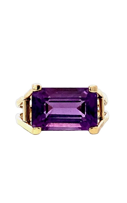 Estate 10K Yellow Gold Amethyst Ring