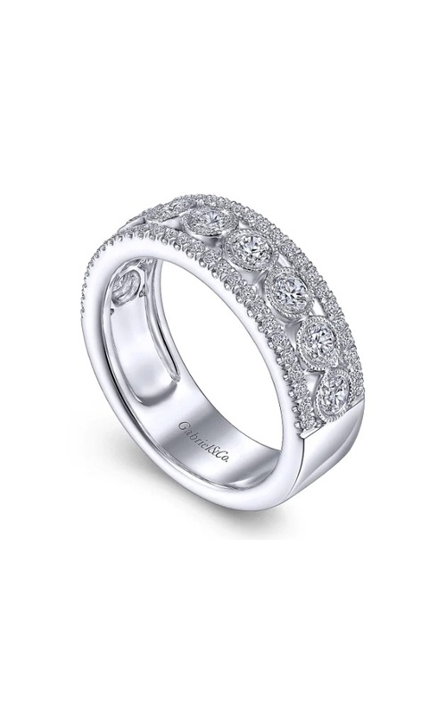 DIAMOND 9-STONE BAND