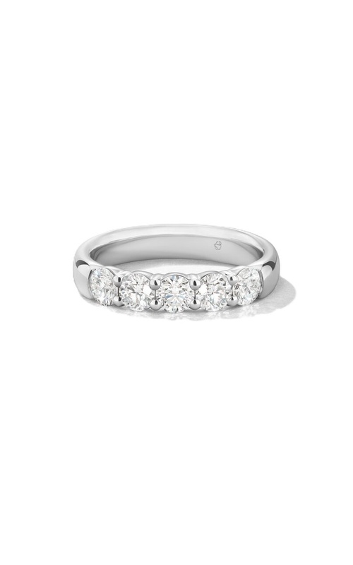 1/2CTW HEARTS ON FIRE DIAMOND 5 STONE BAND