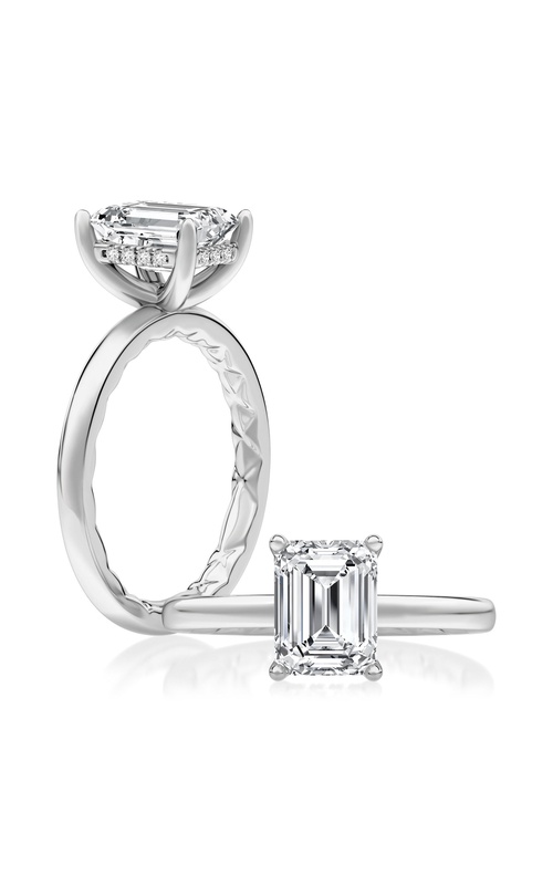 A JAFFE DIAMOND ENGAGEMENT RING