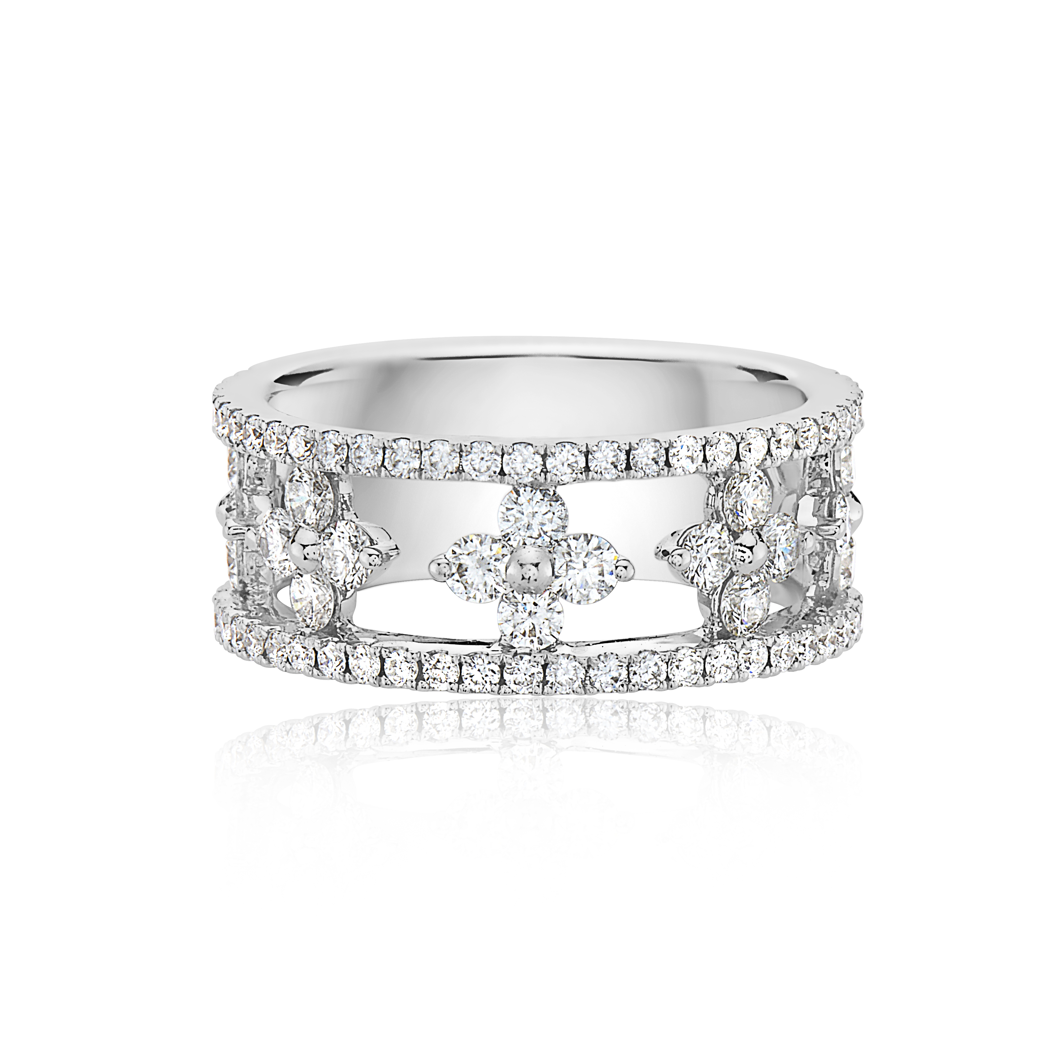 Floating Clover Band Ring