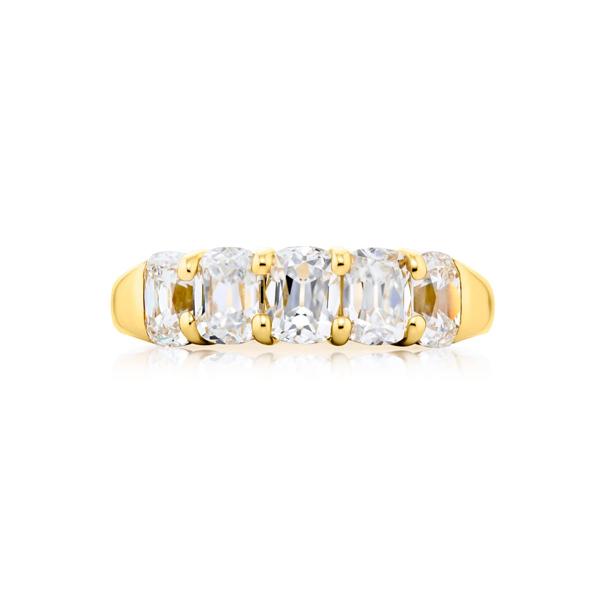 18K Yellow Gold Vintage Cushion-Cut Diamond Band