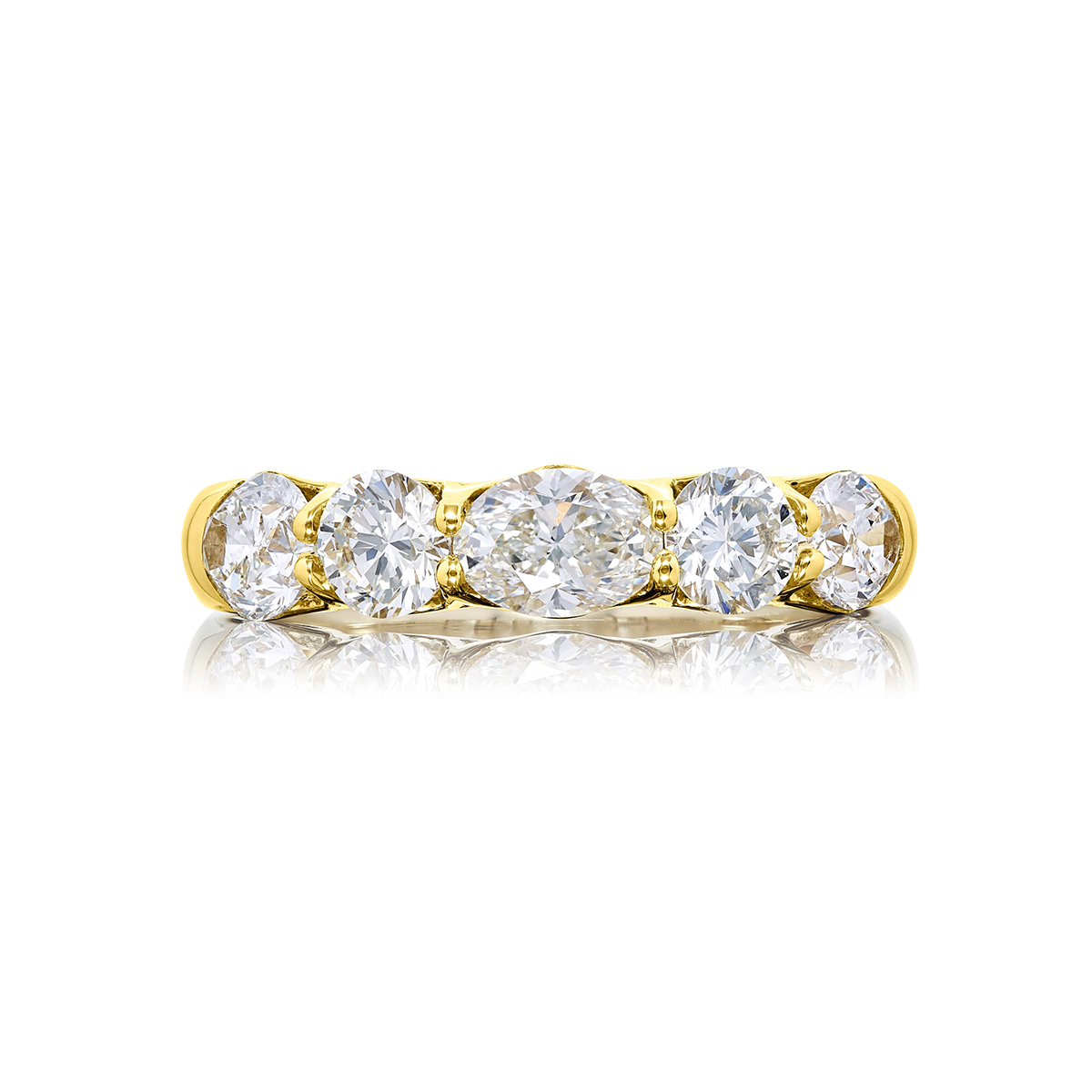 18K Yellow Gold Oval and Round Diamond Single-Row East-West Band