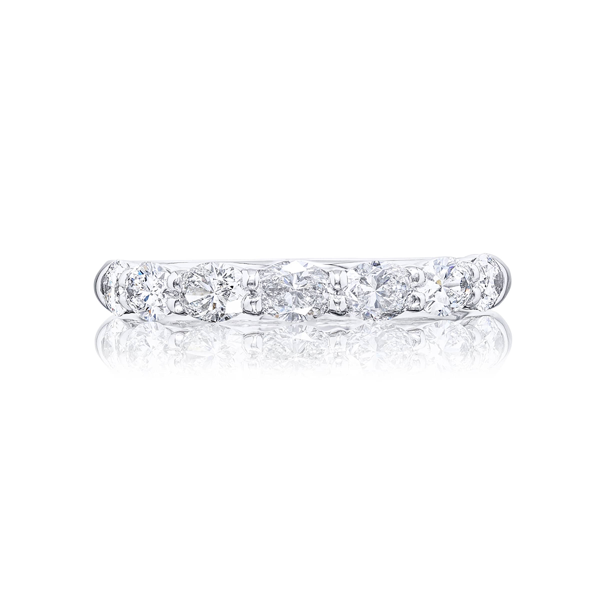 Platinum Oval Diamond Single-Row Band