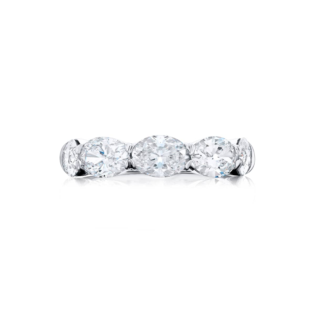 Platinum Oval Diamond Single-Row Band