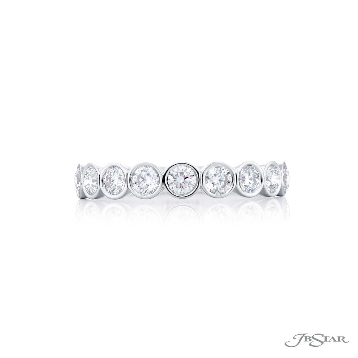 Platinum Round Diamond Single-Row Bezel Set Band