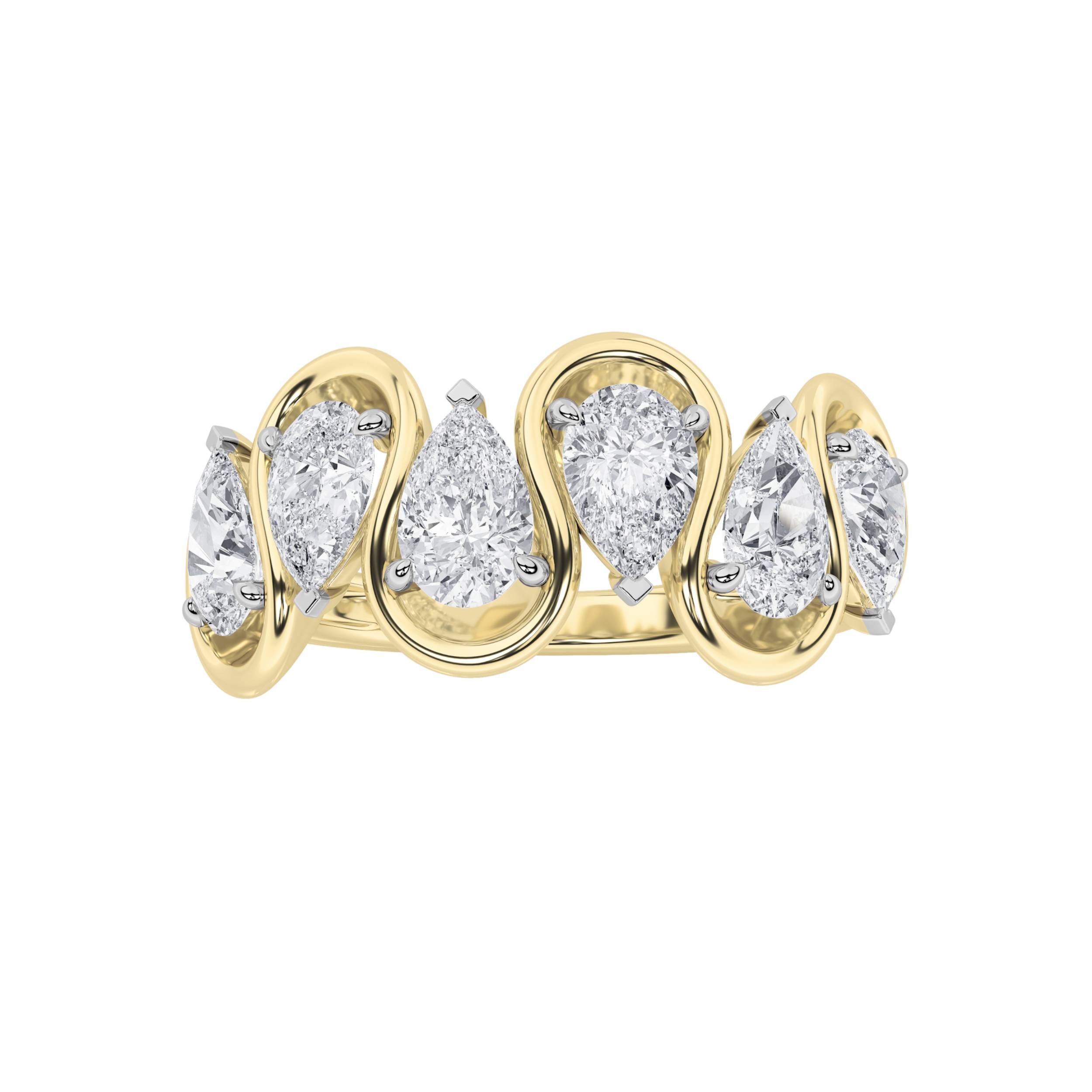 1.5Cttw Pear Shaped Lab Grown Diamond (F/VS)  Ring in 14K Gold