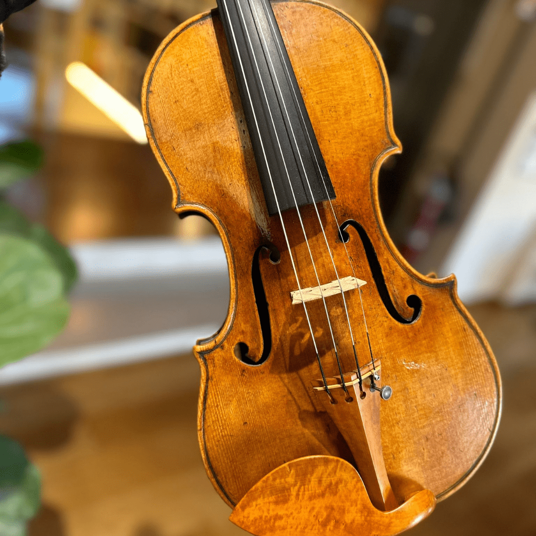 A Guide To Violin Bridge & Soundpost: