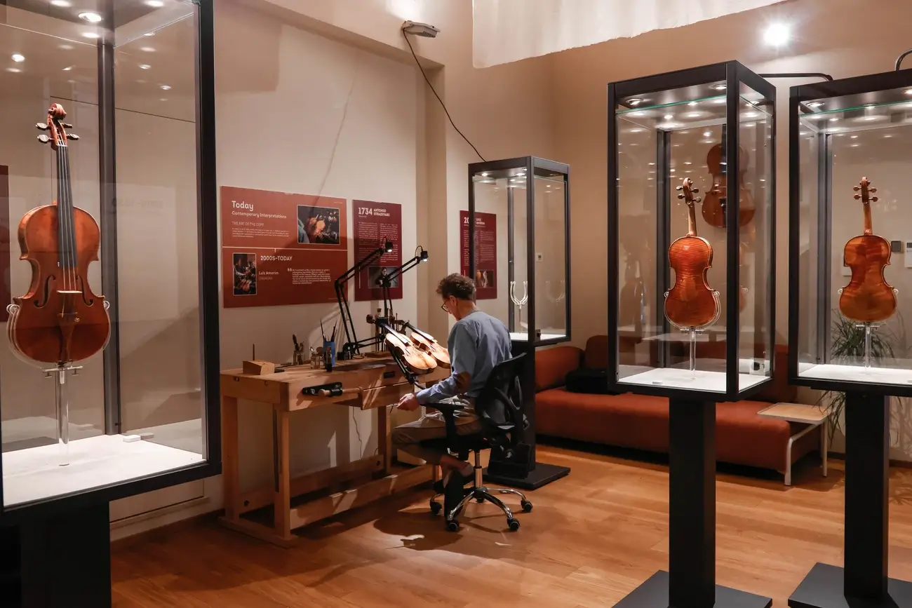 How Much Is a 300-Year-Old Violin Worth?: Tips for Buying And Selling