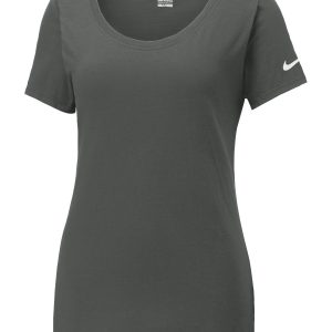Nike Women's Dri-FIT Cotton/Poly Scoop Neck Tee. NKBQ5234
