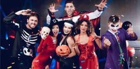 Halloween Costume Convention