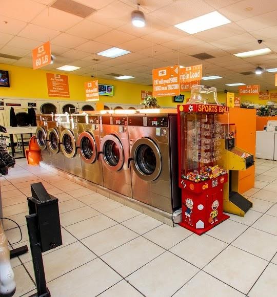 Wash & Fold Laundry Service in Miami Lakes