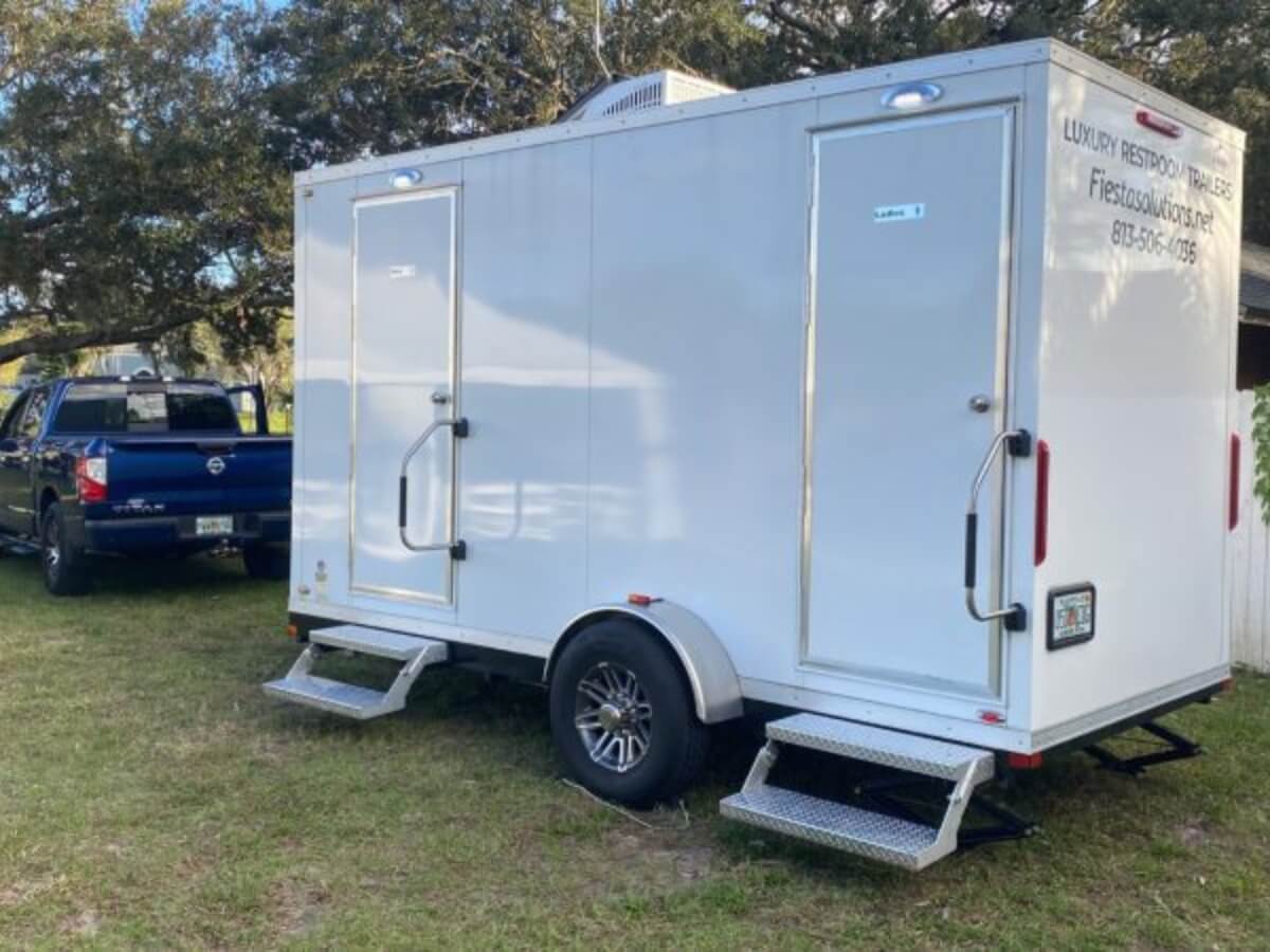 Restroom Trailer Rentals in Tampa
