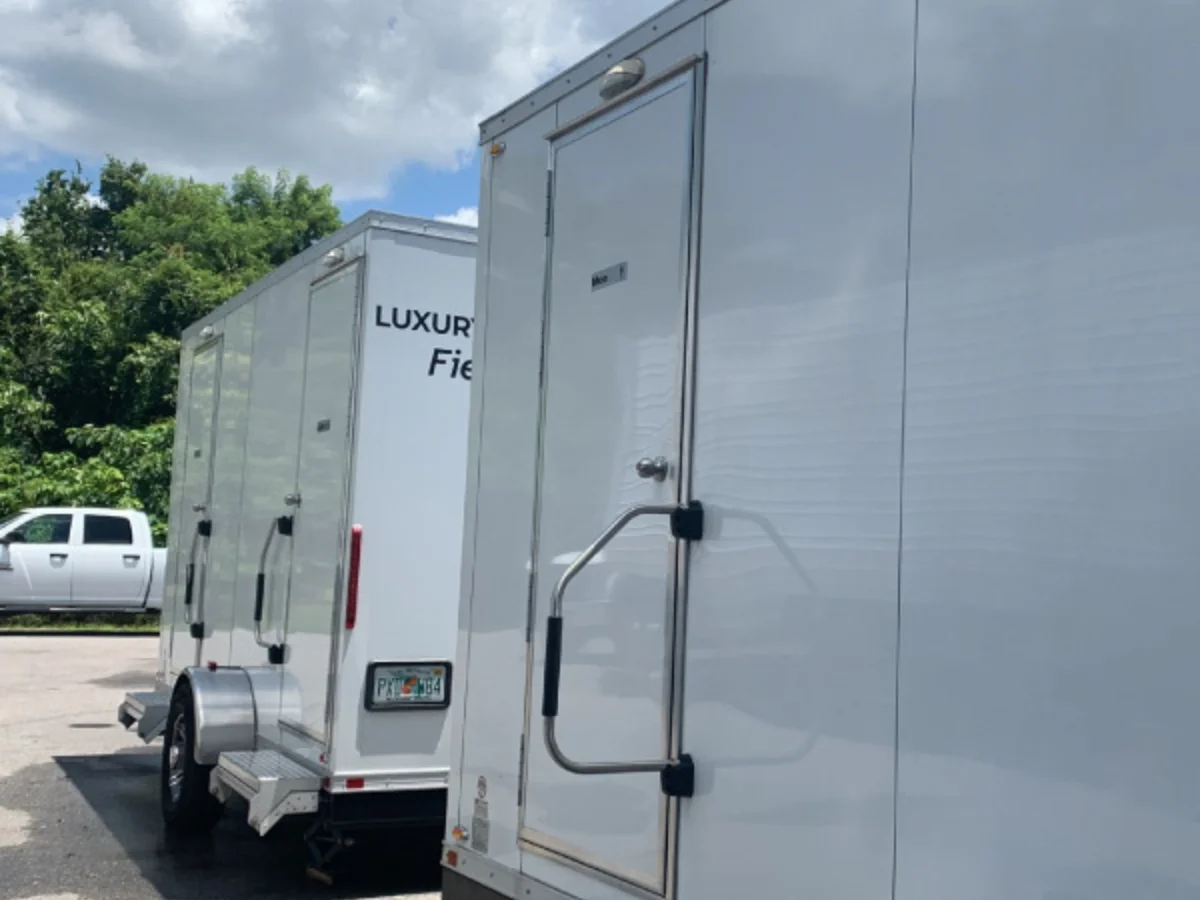 ADA-Compliant Bathroom Trailers Tampa FL