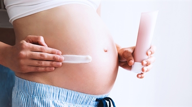 Reduce Pregnancy Stretch Marks