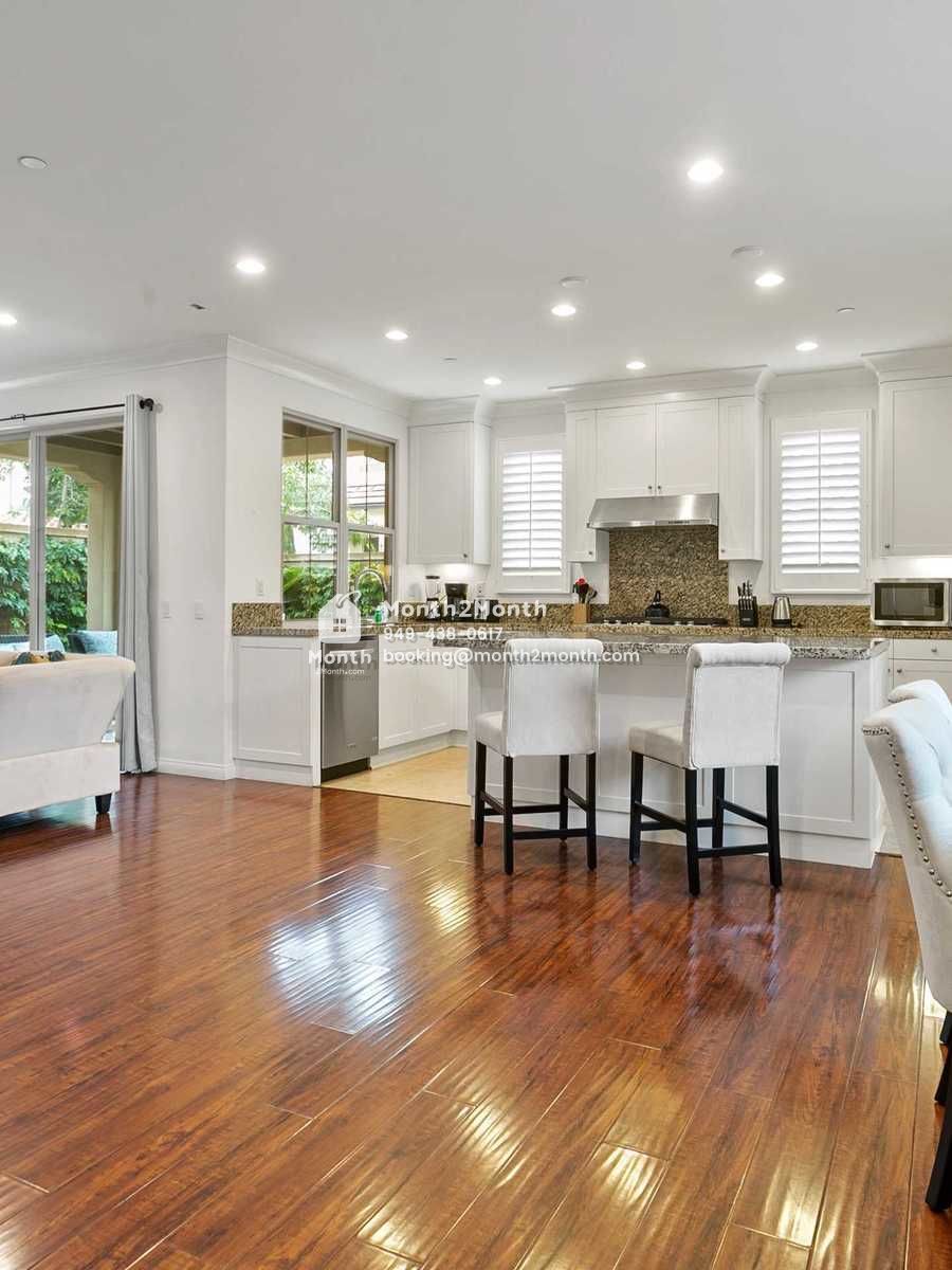 Portrait original 20230201105951 fac0e3da 023 95hanginggarden