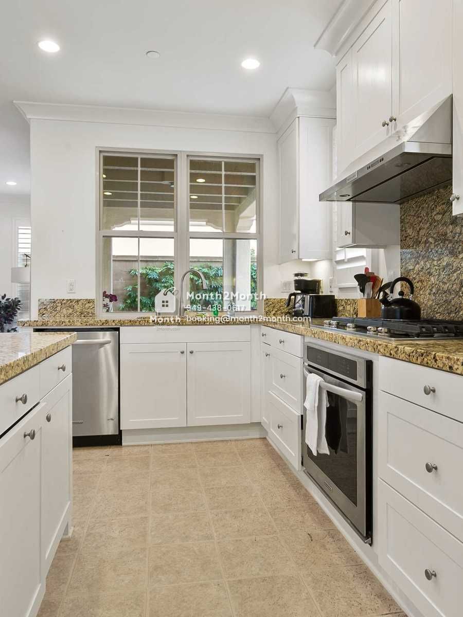 Portrait original 20230201110002 eb80b755 023 95hanginggarden