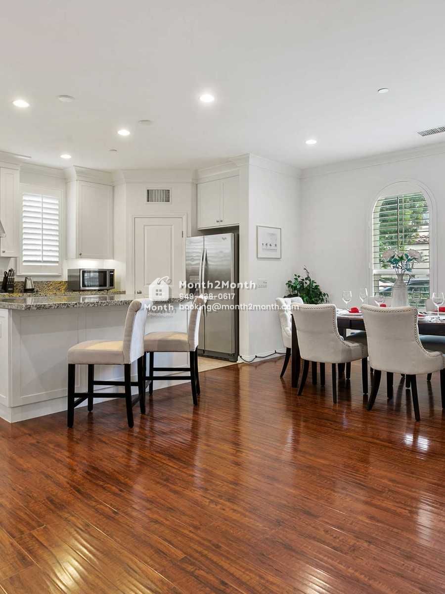 Portrait original 20230201110007 a7b05a34 023 95hanginggarden